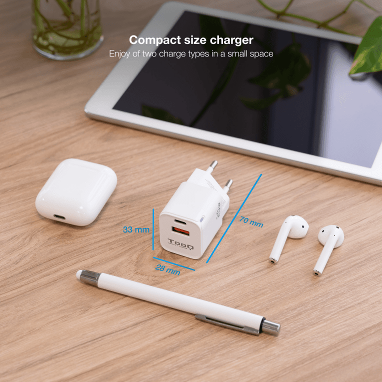 Cargador Tooq USB-C PD USB-A QC 20W miniatura 4